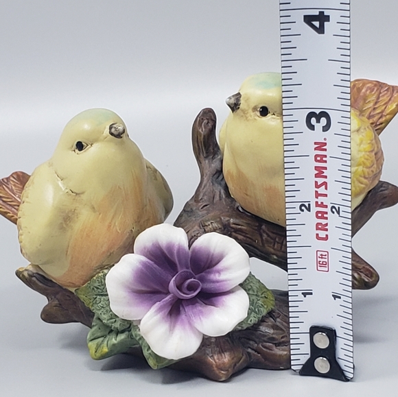 Vintage Yellow Birds On Tree Branch Figurine - Picture 10 of 13